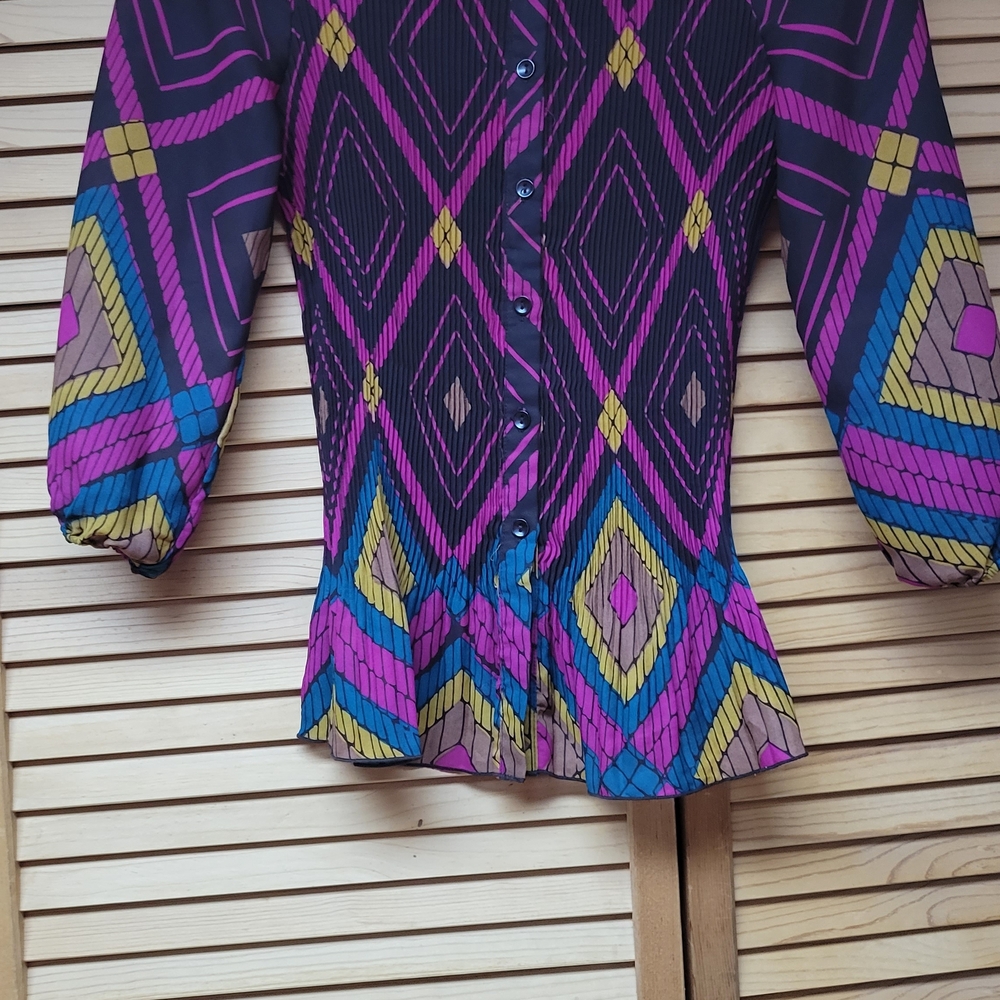 Signature by Larry Levine Multicolor Geometric Blouse